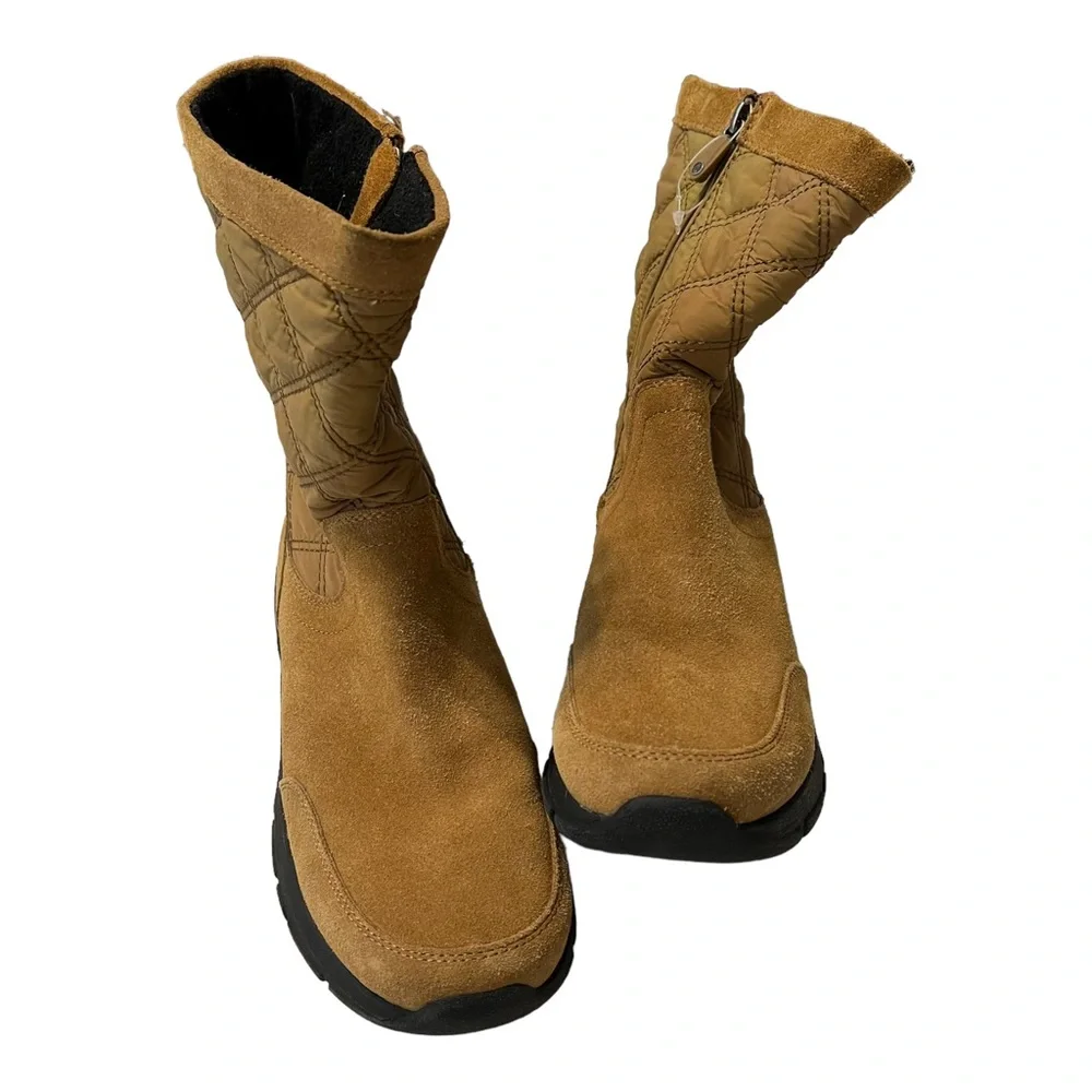 Lands’ End Suede Quilted Zip Tan On Boots size 7 Medium